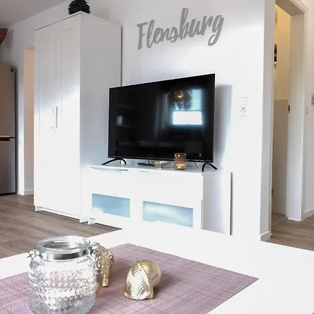 Fewo1846 Strandresidenz Wassersleben - Muschelnest - Stilvolles Studioapartment Mit Balkon Harrislee Exterior photo